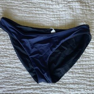 Like new navy + black reversible swimsuit bottoms